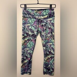 Lululemon Women’s Run: Inspire Crop II 21.5” in Iridescent Multi